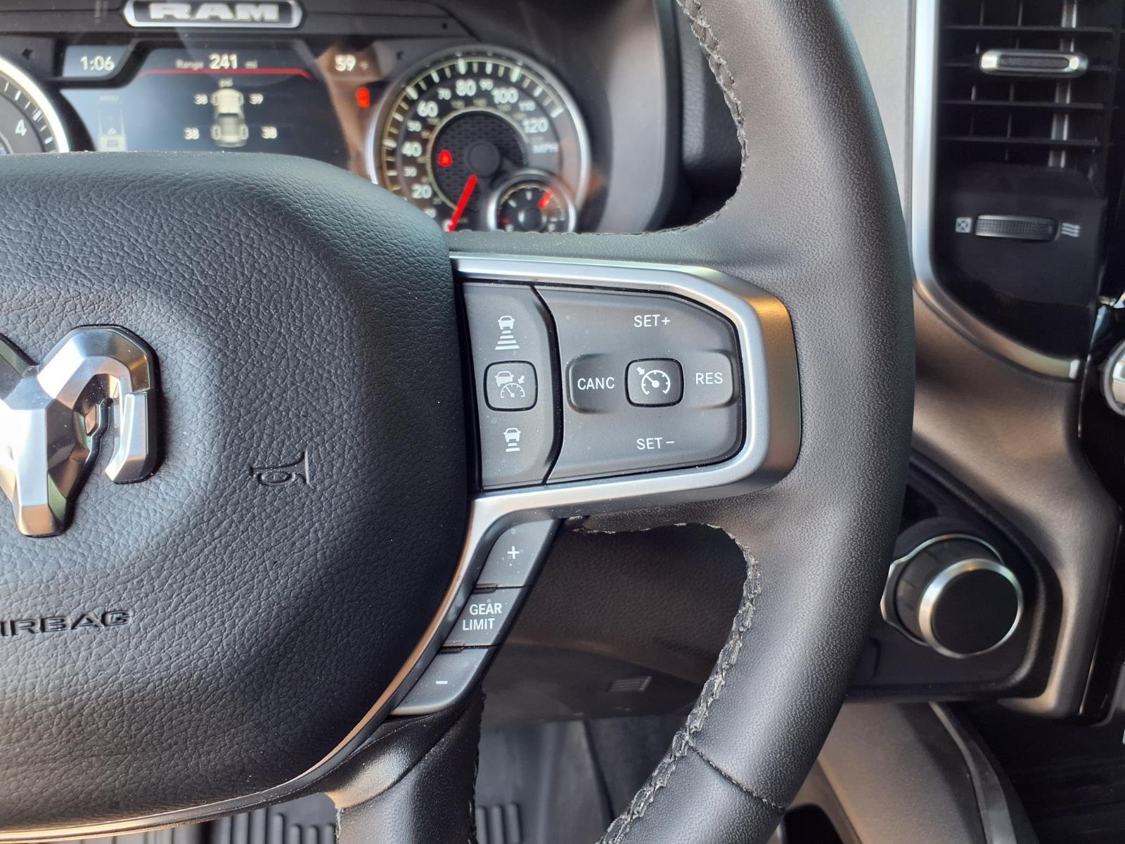 2025 RAM Ram 1500 Pickup Big Horn/Lone Star - Photo 9