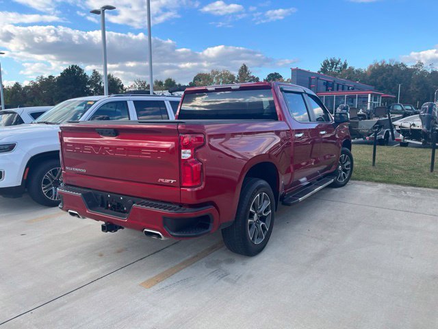 Used 2023 Red Chevrolet RST image 4