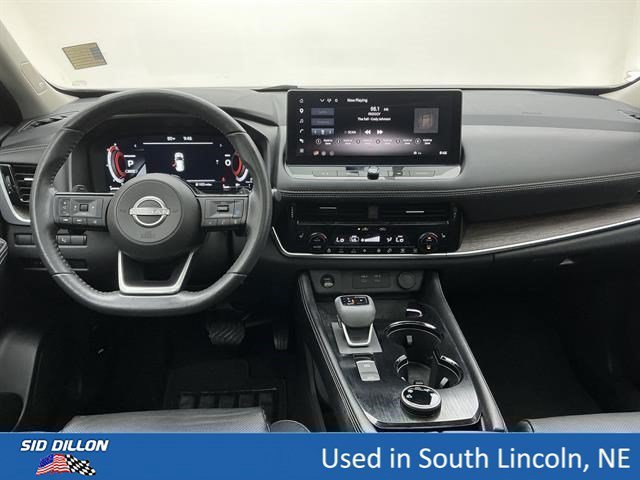 Used 2024 Boulder Gray Pearl Nissan Platinum image 20