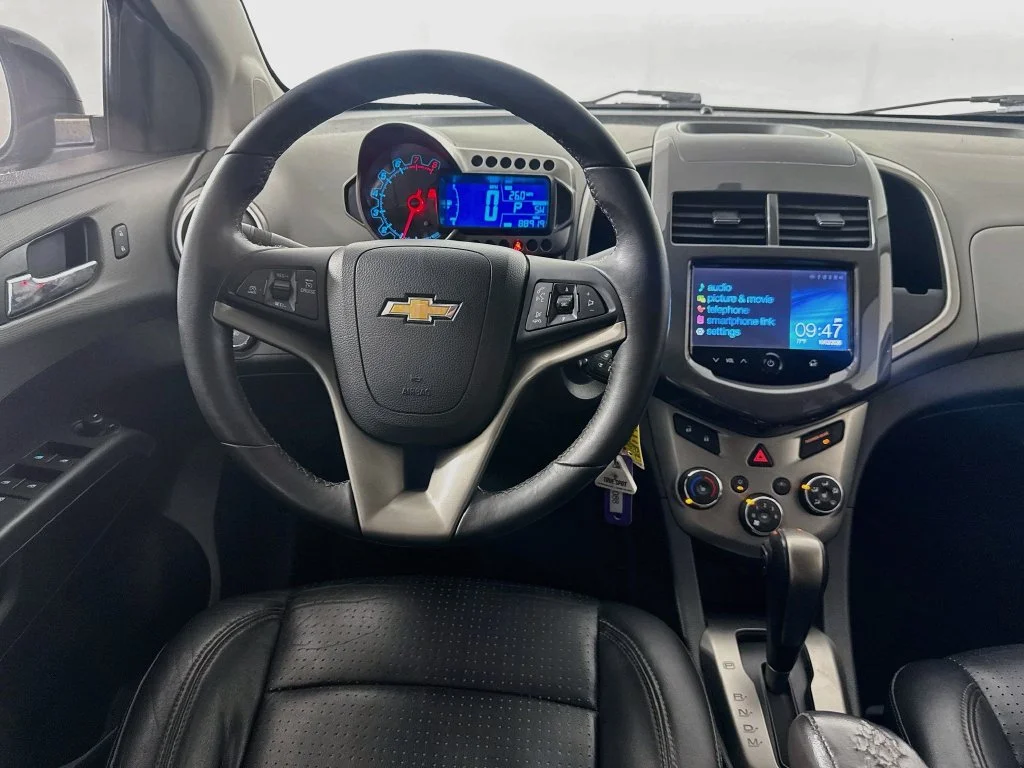 Used 2015 Gray Chevrolet LTZ image 26