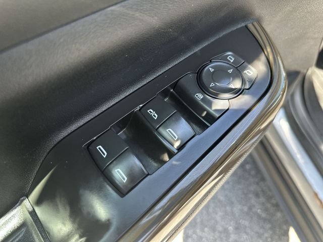 Used 2021 Gray GMC SLE image 18