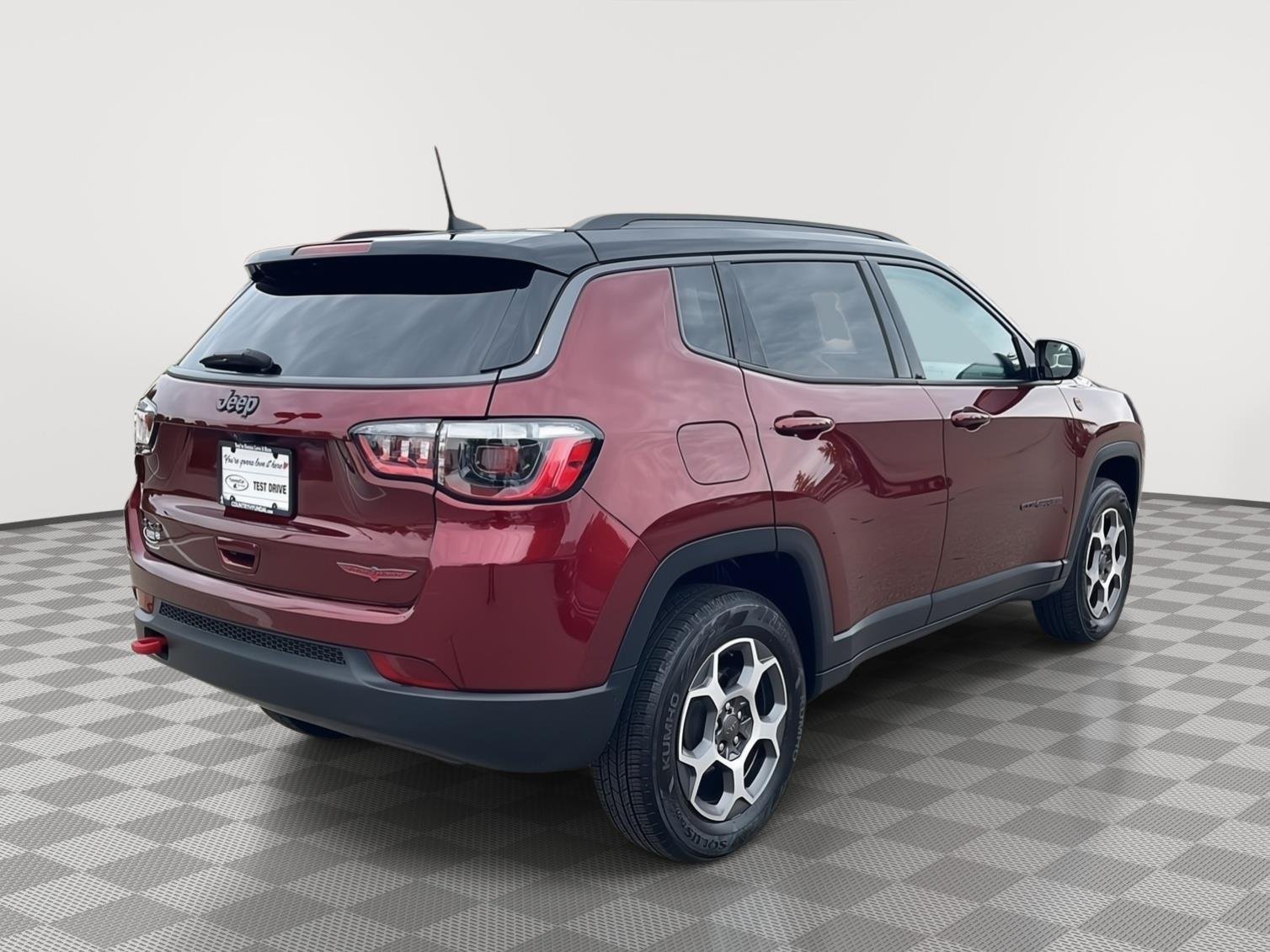 Used 2022 Velvet Red Pearlcoat Jeep Trailhawk image 5