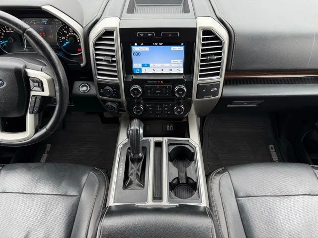 Used 2016 Magnetic Metallic Ford Lariat image 26
