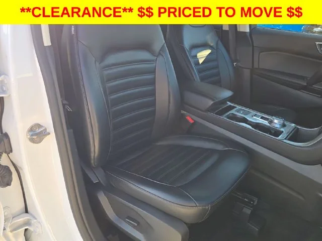 Used 2024 White Ford SEL image 16