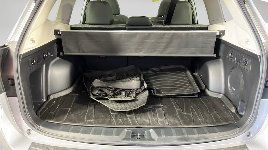 Used 2019 Silver Subaru Sport image 40