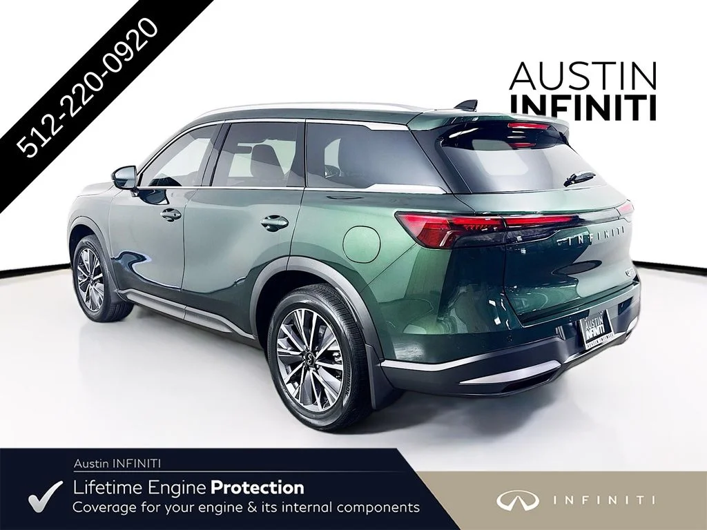 New 2027 DEEP EMERALD INFINITI LUXE image 7