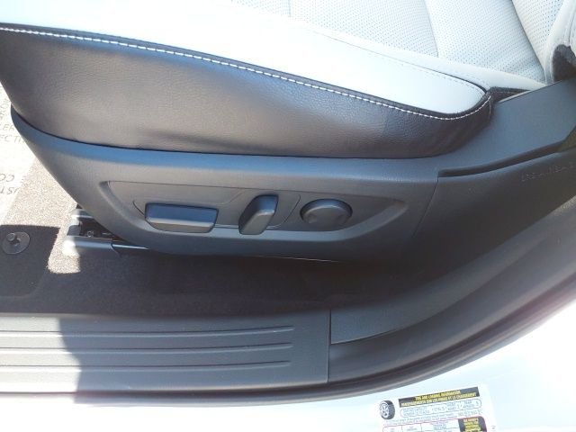New 2026 Beige Mazda 2.5 Turbo image 12