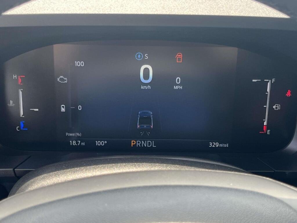 New 2026 Oxford White Ford XLT image 3