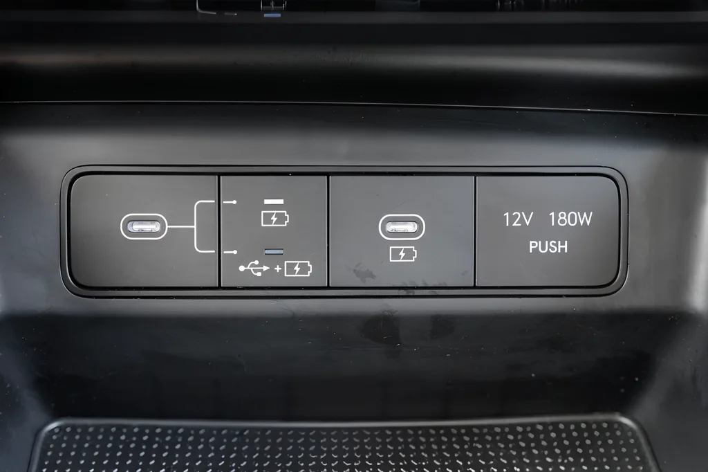 Used 2026 Gray Hyundai SEL image 32