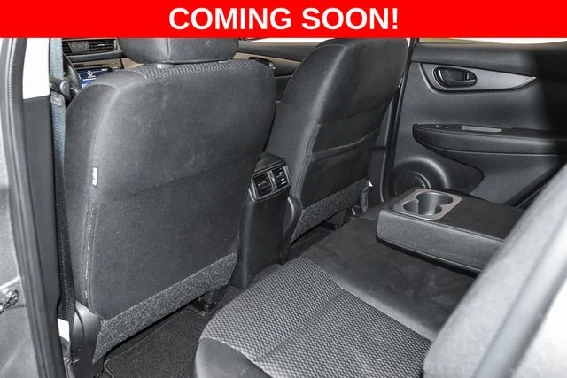 Used 2019 Gray Nissan S image 18