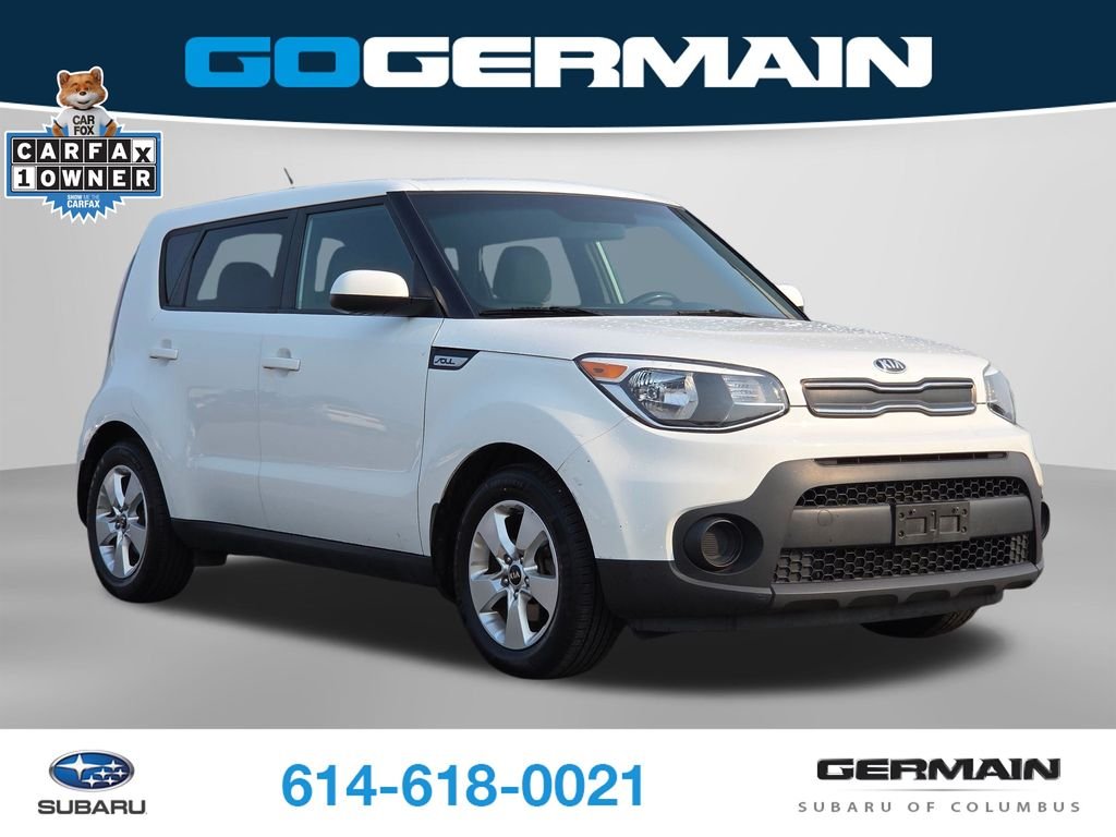 Used 2017 White Kia Base image 4