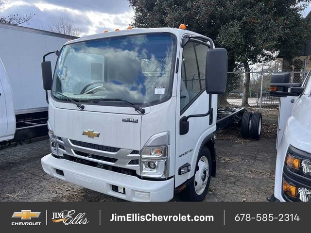 2025 Chevrolet Low Cab Forward 4500 HG NA