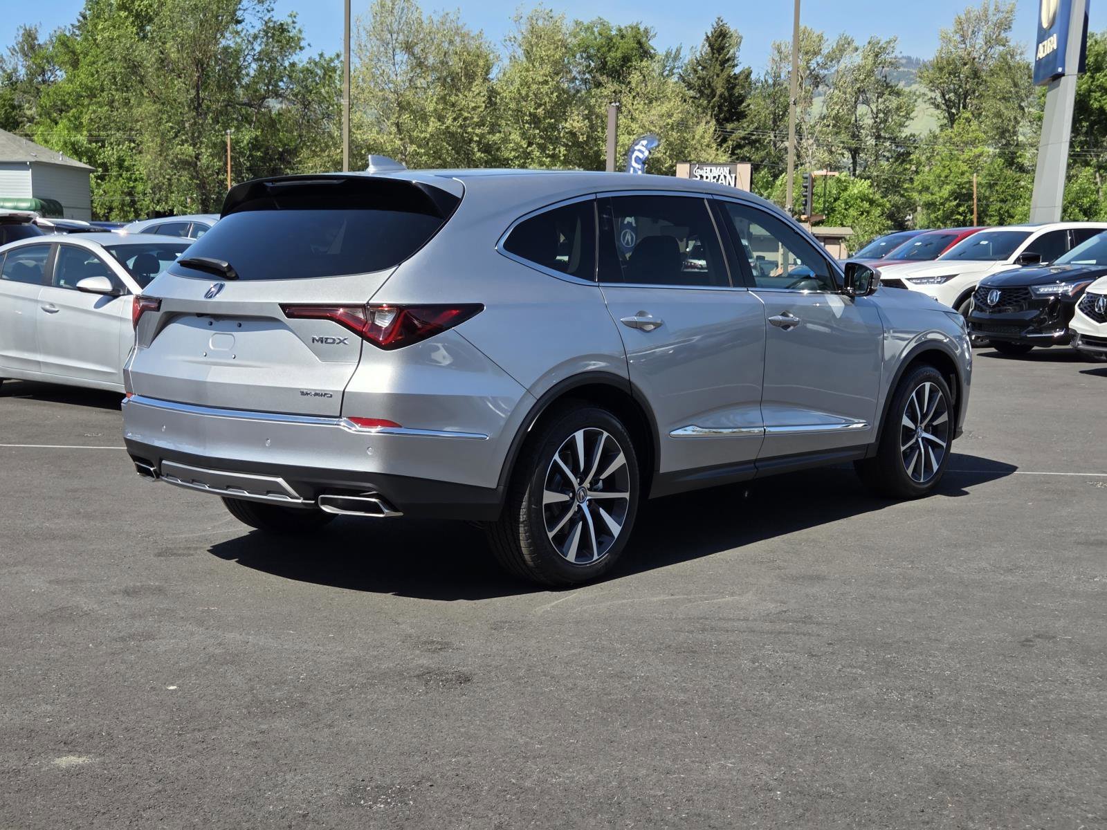 New 2026 Solar Silver Metallic Acura w/Technology Package AWD image 5