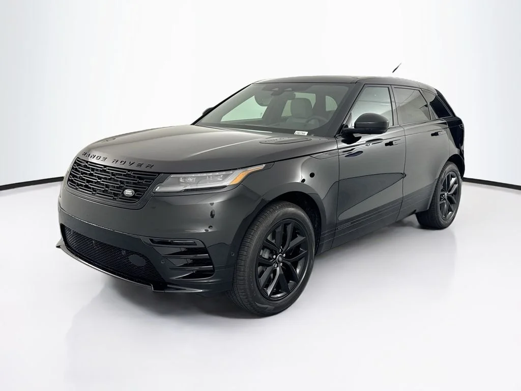 New 2026 Santorini Black Land Rover Belgravia Edition image 1