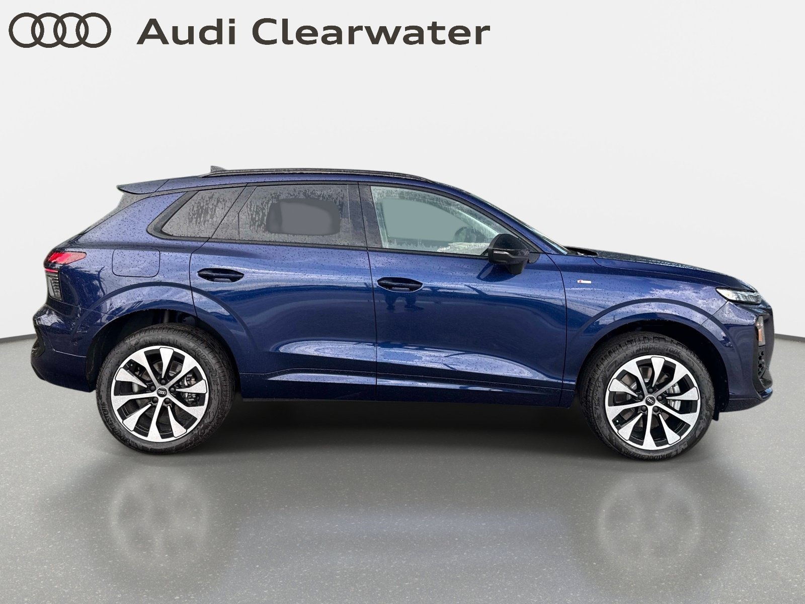 New 2026 Navarra Blue Metallic Audi S line image 5