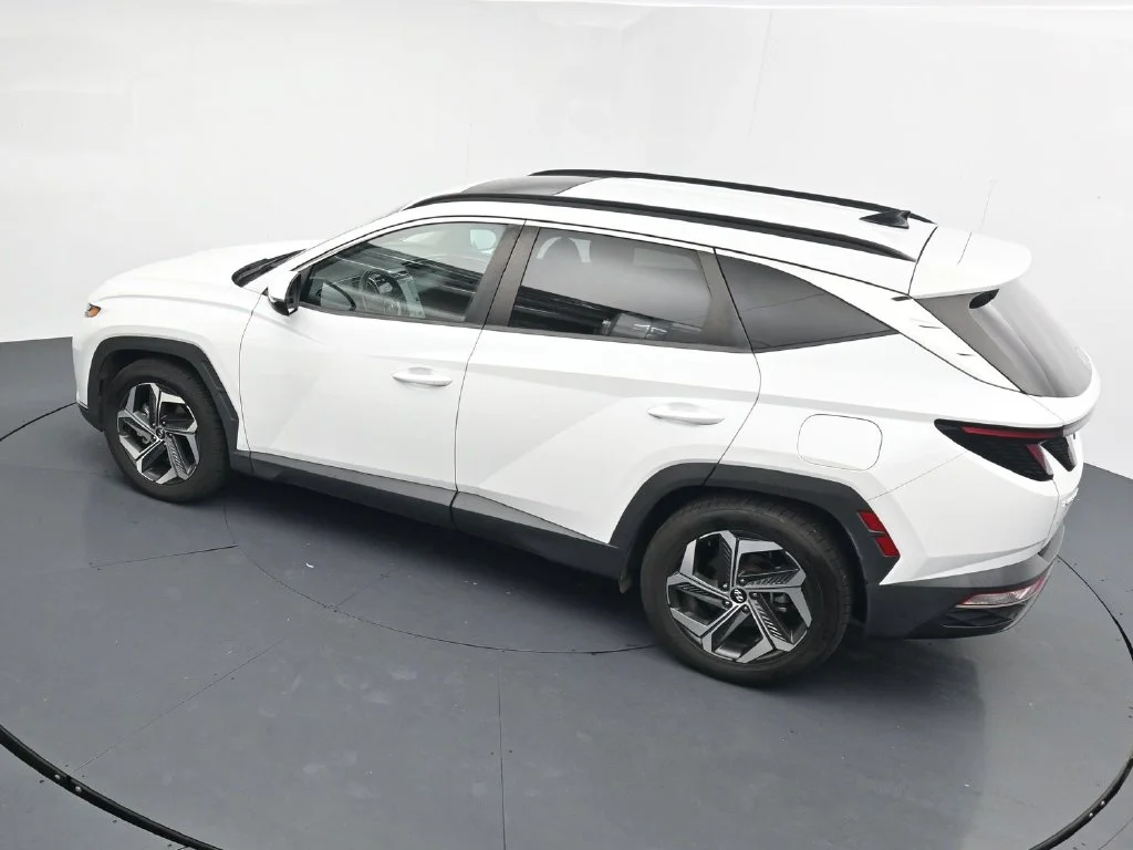 Used 2022 Gray Hyundai SEL image 12