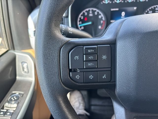 Used 2023 Blue Ford XLT image 18