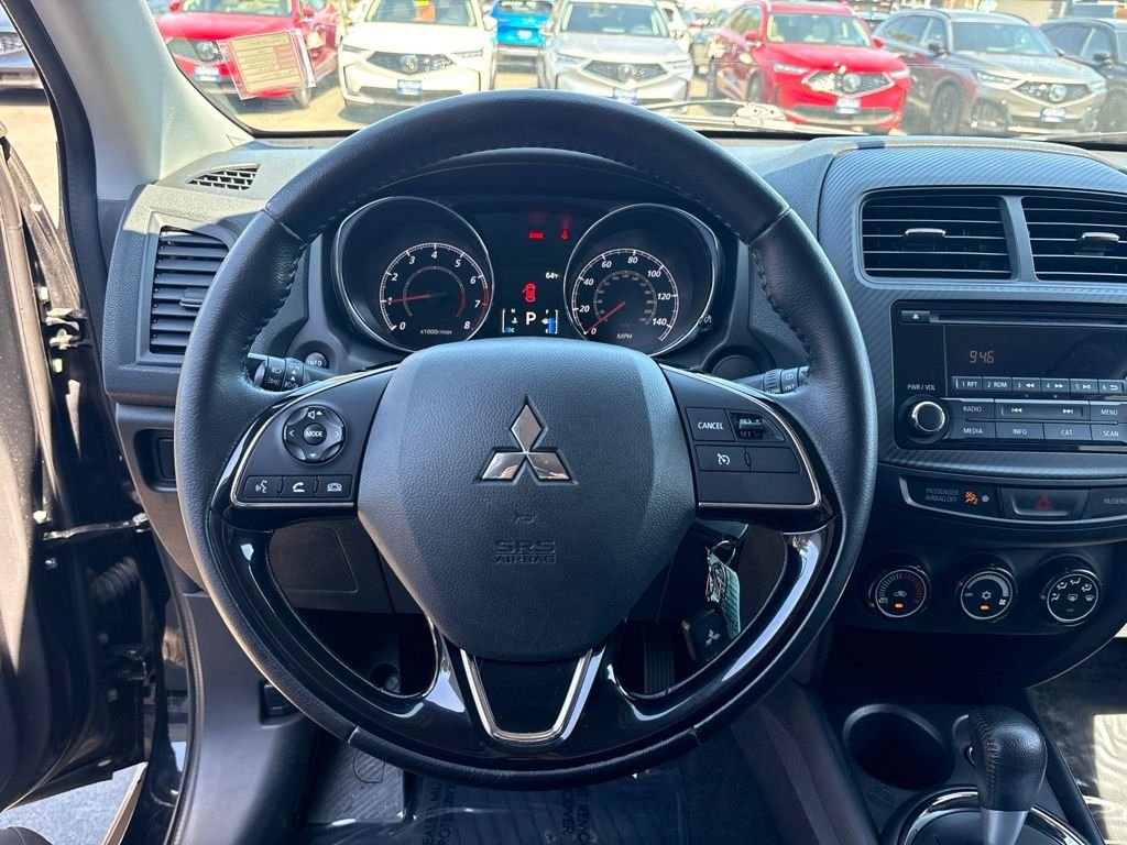 Used 2016 Black Mitsubishi 2.0 ES image 17