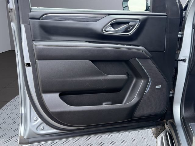 Used 2023 Sterling Metallic GMC SLT image 13