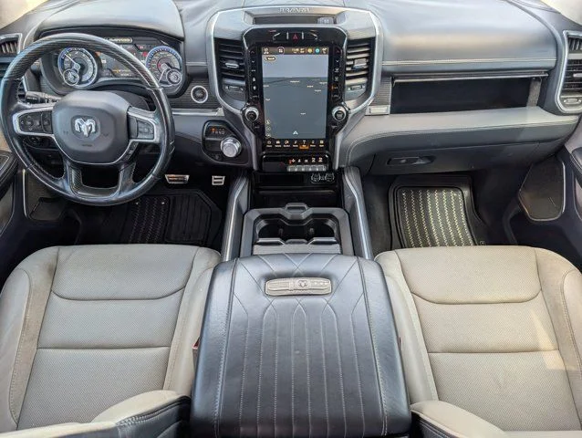 Used 2022 Diamond Black Ram Limited image 5