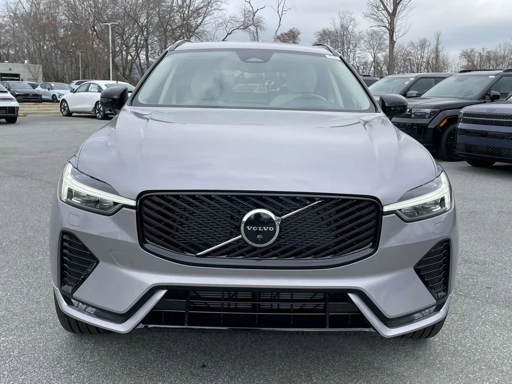 New 2026 Aurora Silver Volvo Ultra image 19