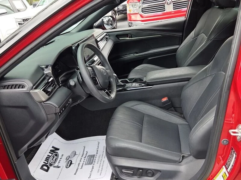 Used 2025 Supersonic Red / Midnight Black Metallic Toyota XSE image 6