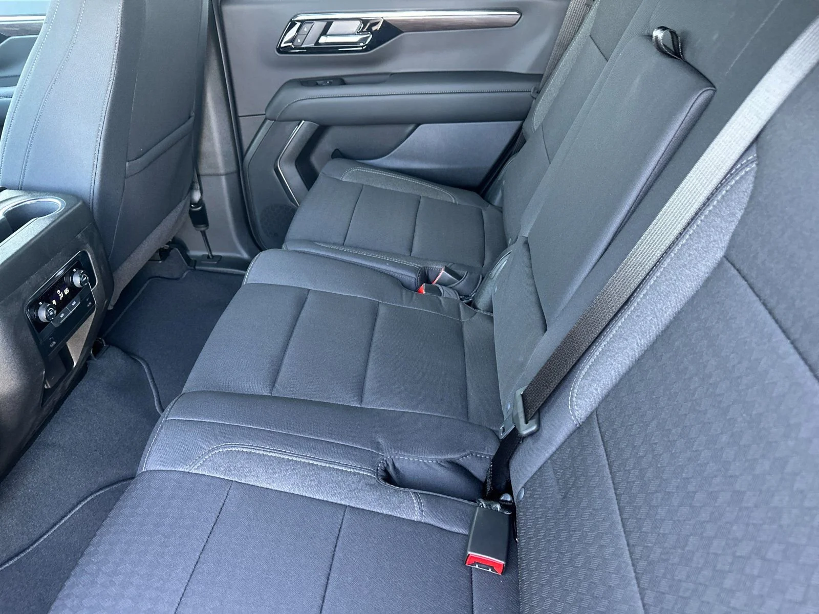 2026 Chevrolet Tahoe LS - Photo 12