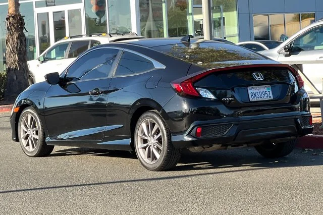 Used 2019 Black Honda EX image 6