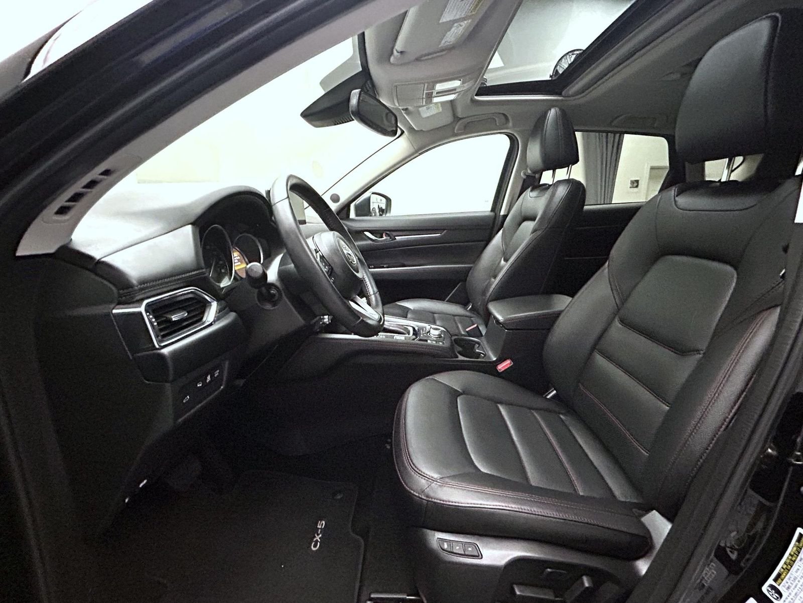 Used 2025 Black Mazda 2.5 S Carbon Edition image 10