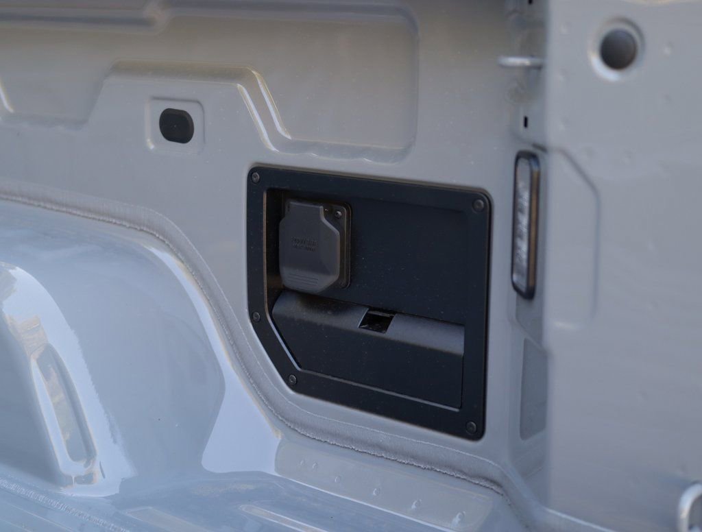 2026 GMC Sierra EV Elevation - Photo 31