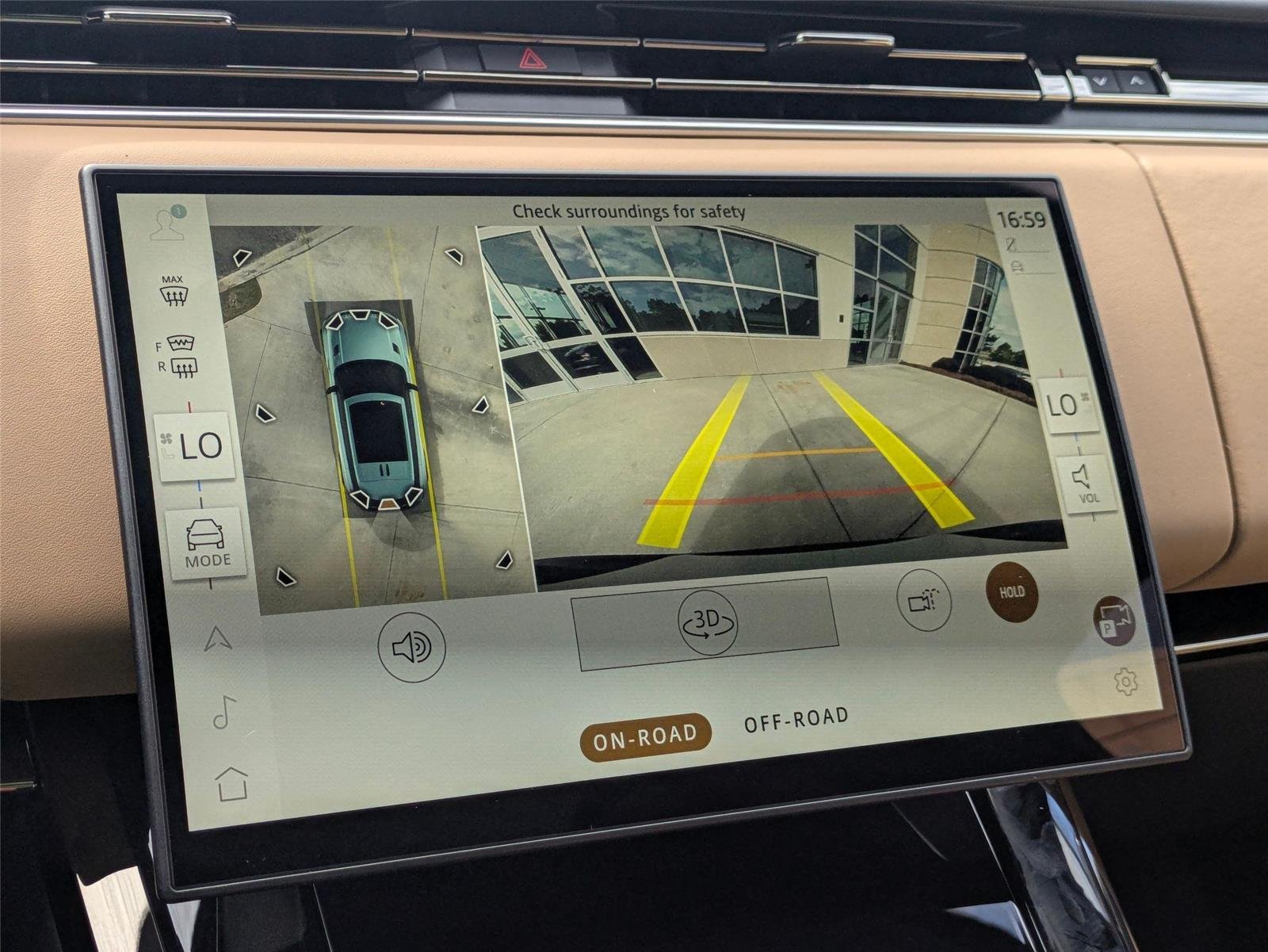 New 2026 Fuji White Land Rover SE image 22
