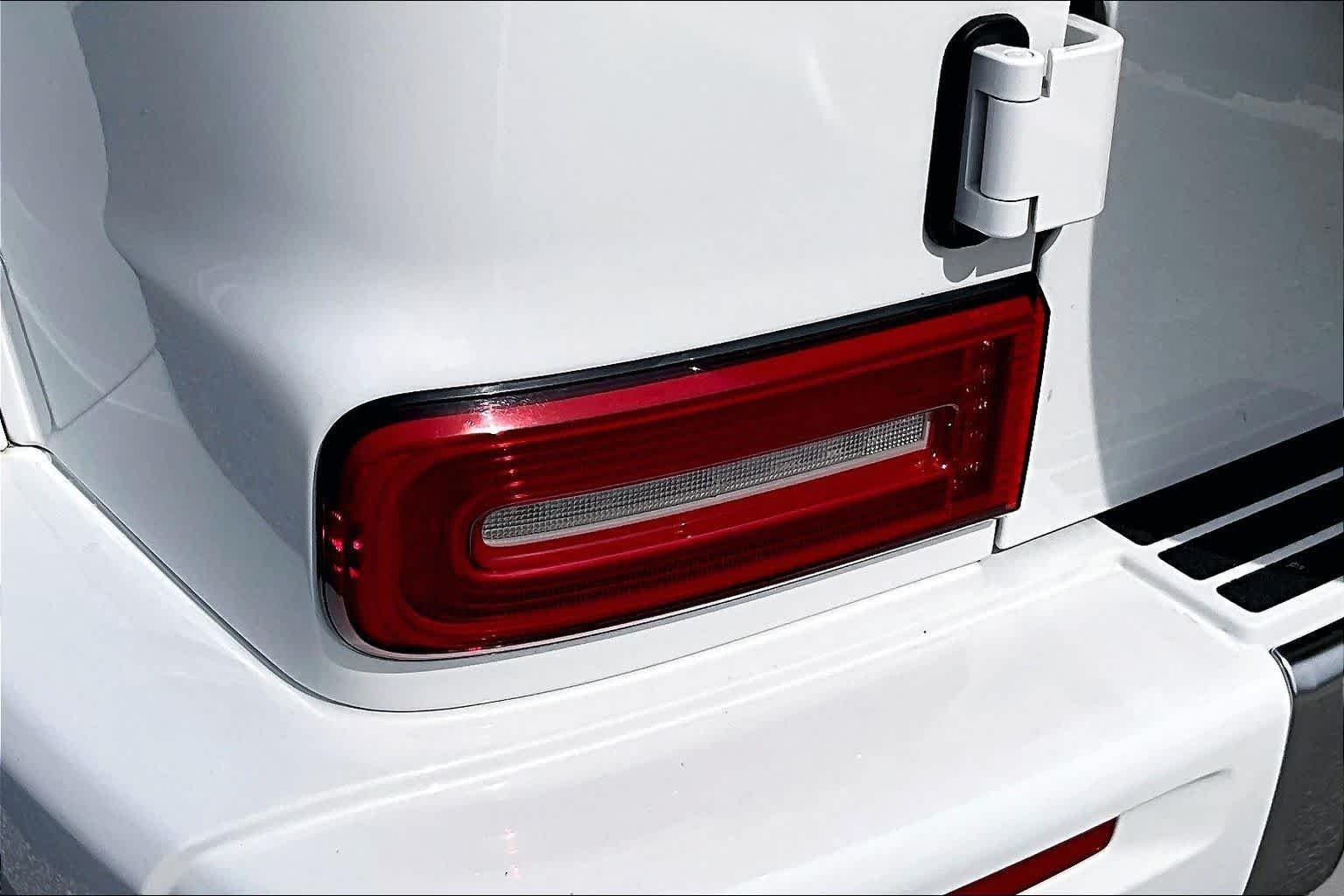 Used 2025 Polar White Mercedes-Benz G 550 image 29