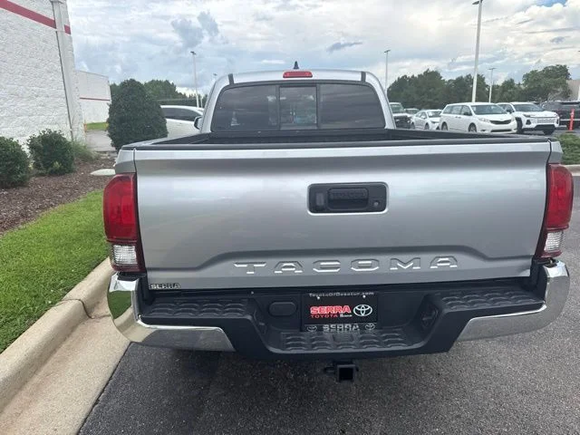 Certified Used 2022 Silver Toyota SR5 image 6