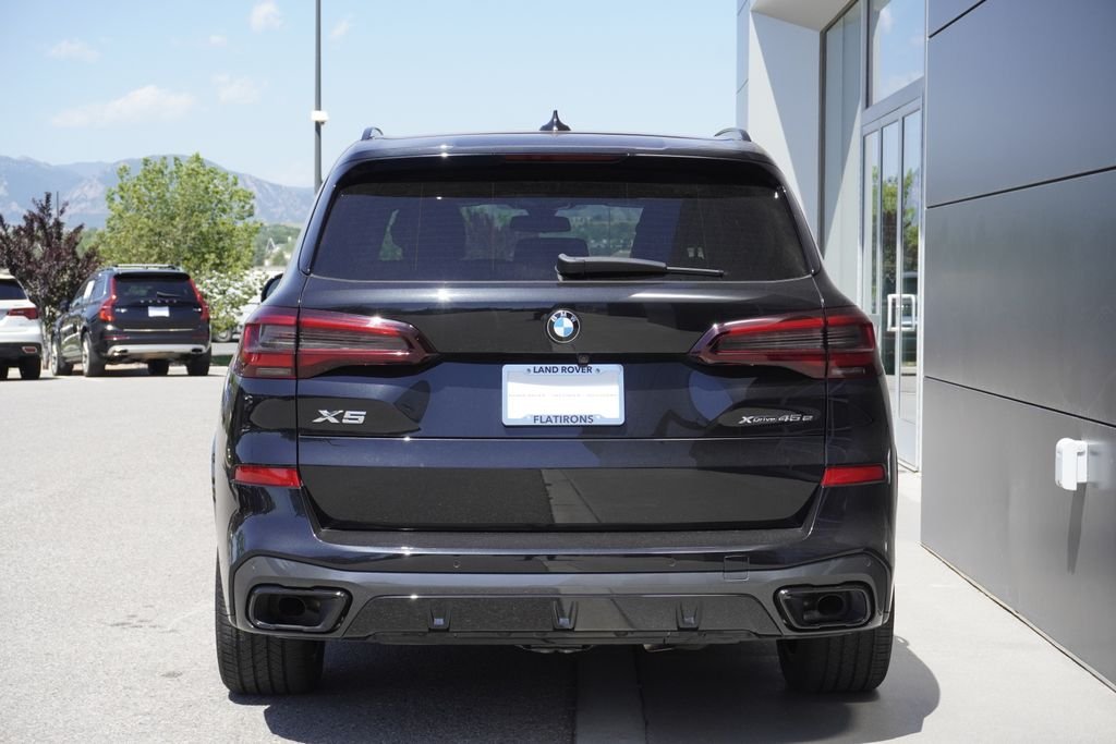 Used 2021 Black BMW xDrive45e image 6
