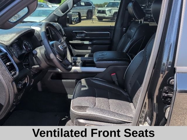 Used 2025 Black Ram Laramie image 12