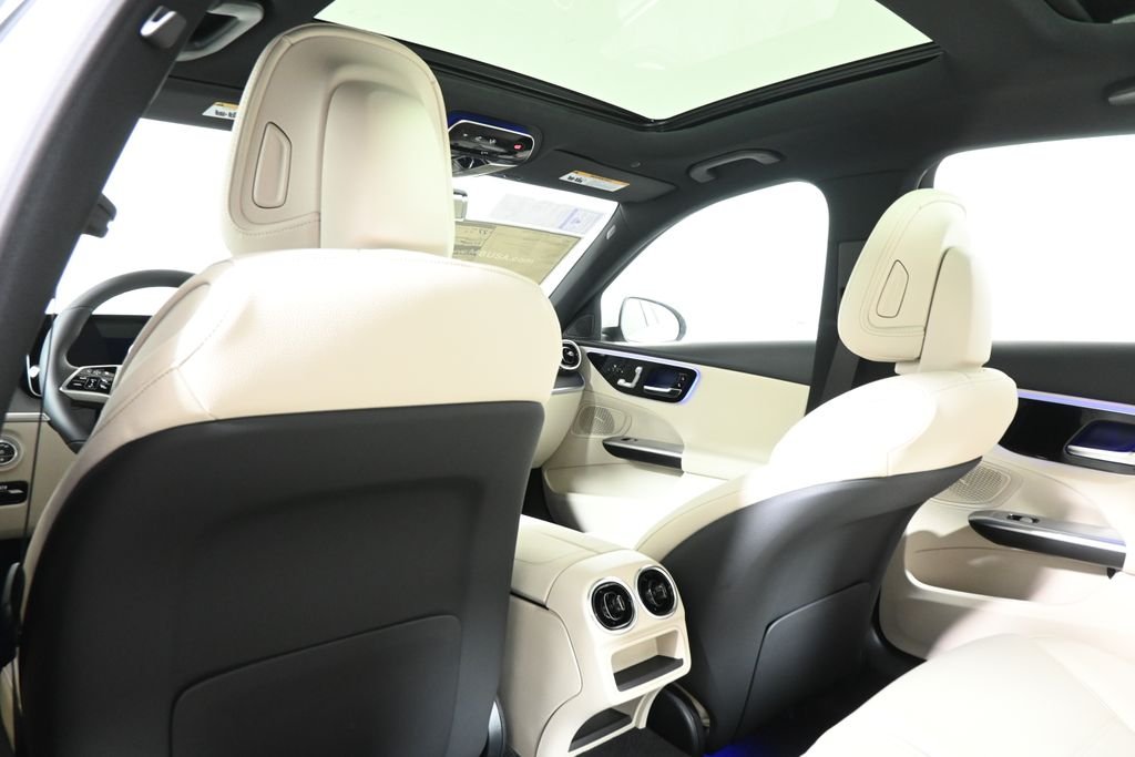 Used 2026 Polar White Mercedes-Benz C 300 image 29