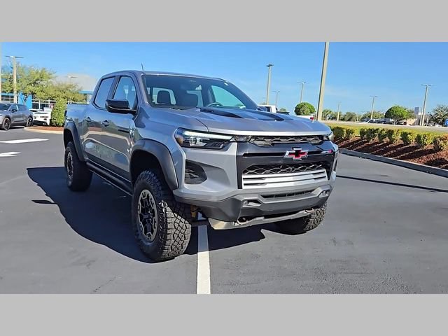 2025 Chevrolet Colorado ZR2 - Photo 28