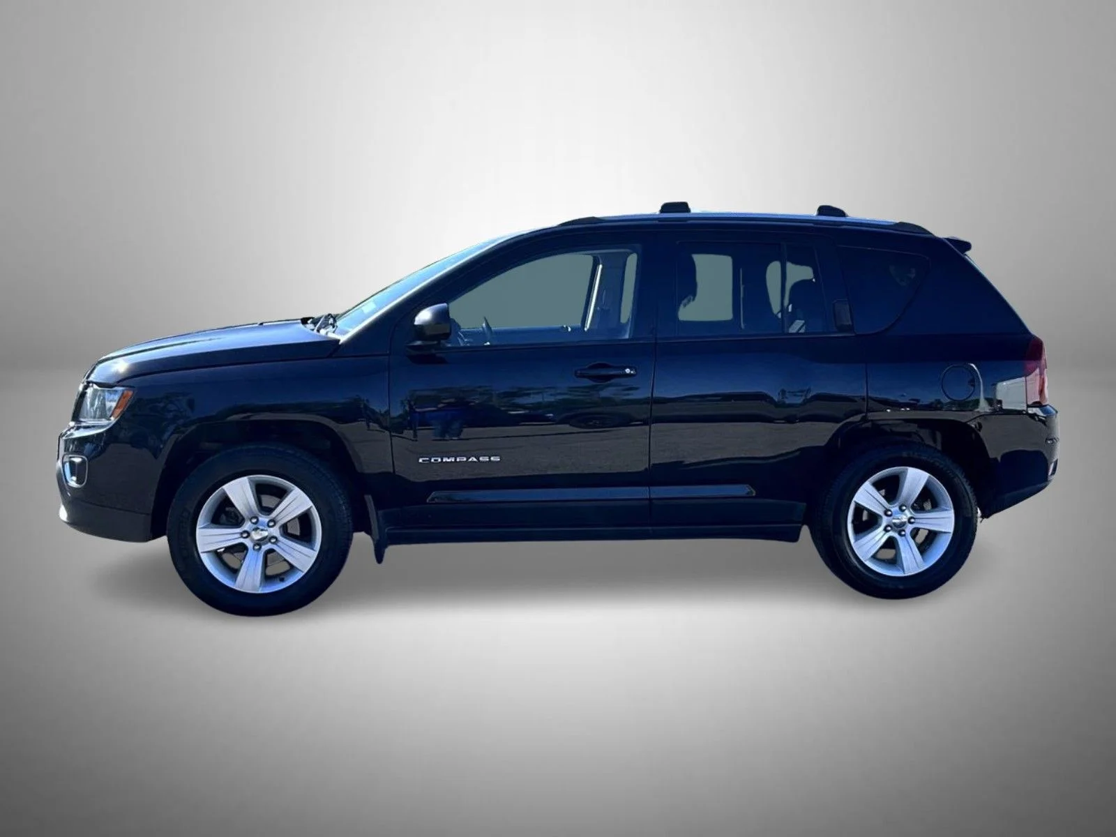 Used 2015 Black Jeep Altitude image 8