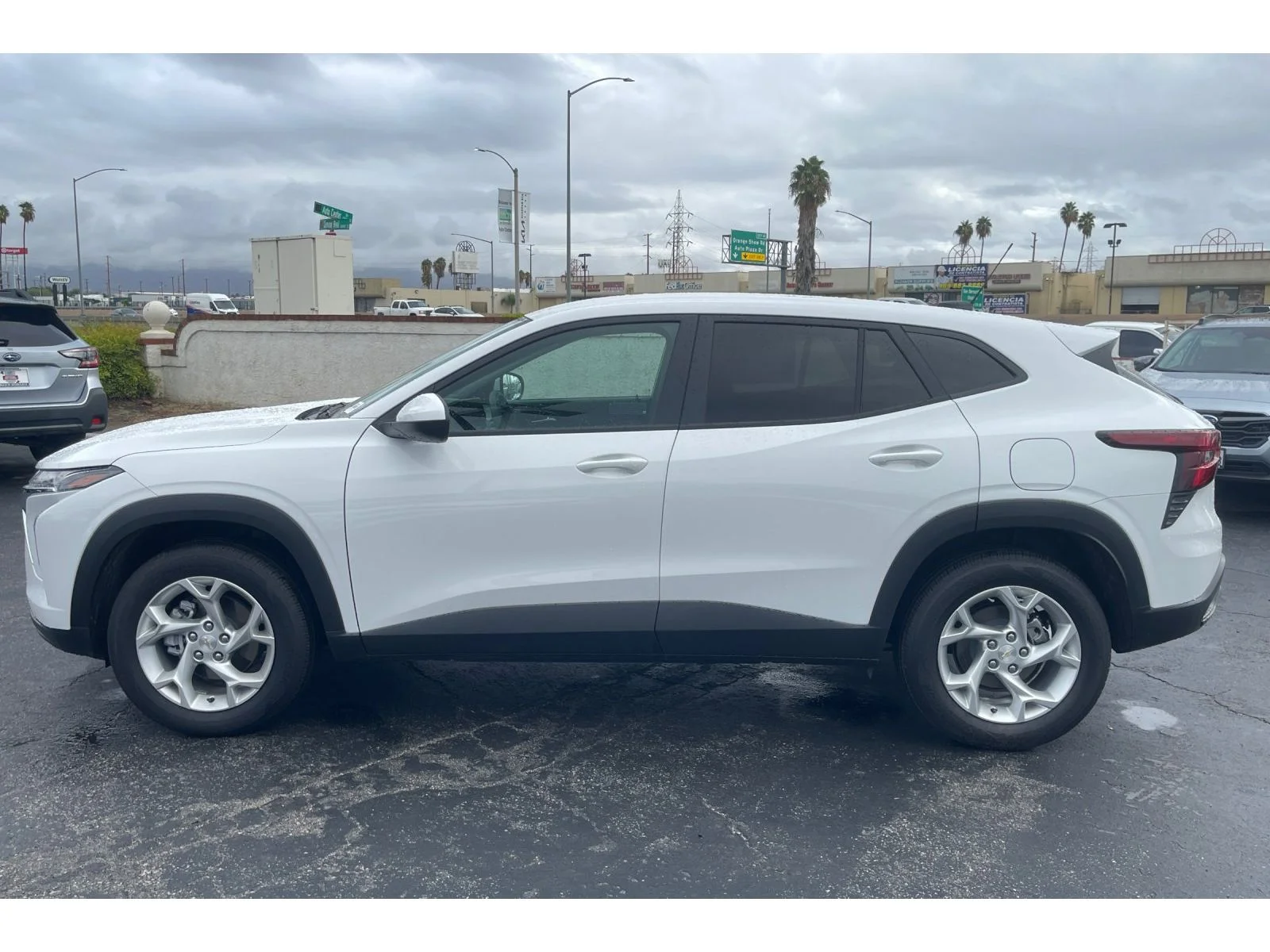 Used 2026 Summit White Chevrolet LS image 2
