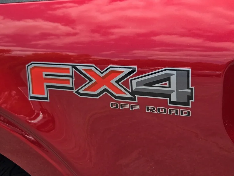Used 2022 Red Metallic FORD XLT 4WD SUPERCREW 5.5