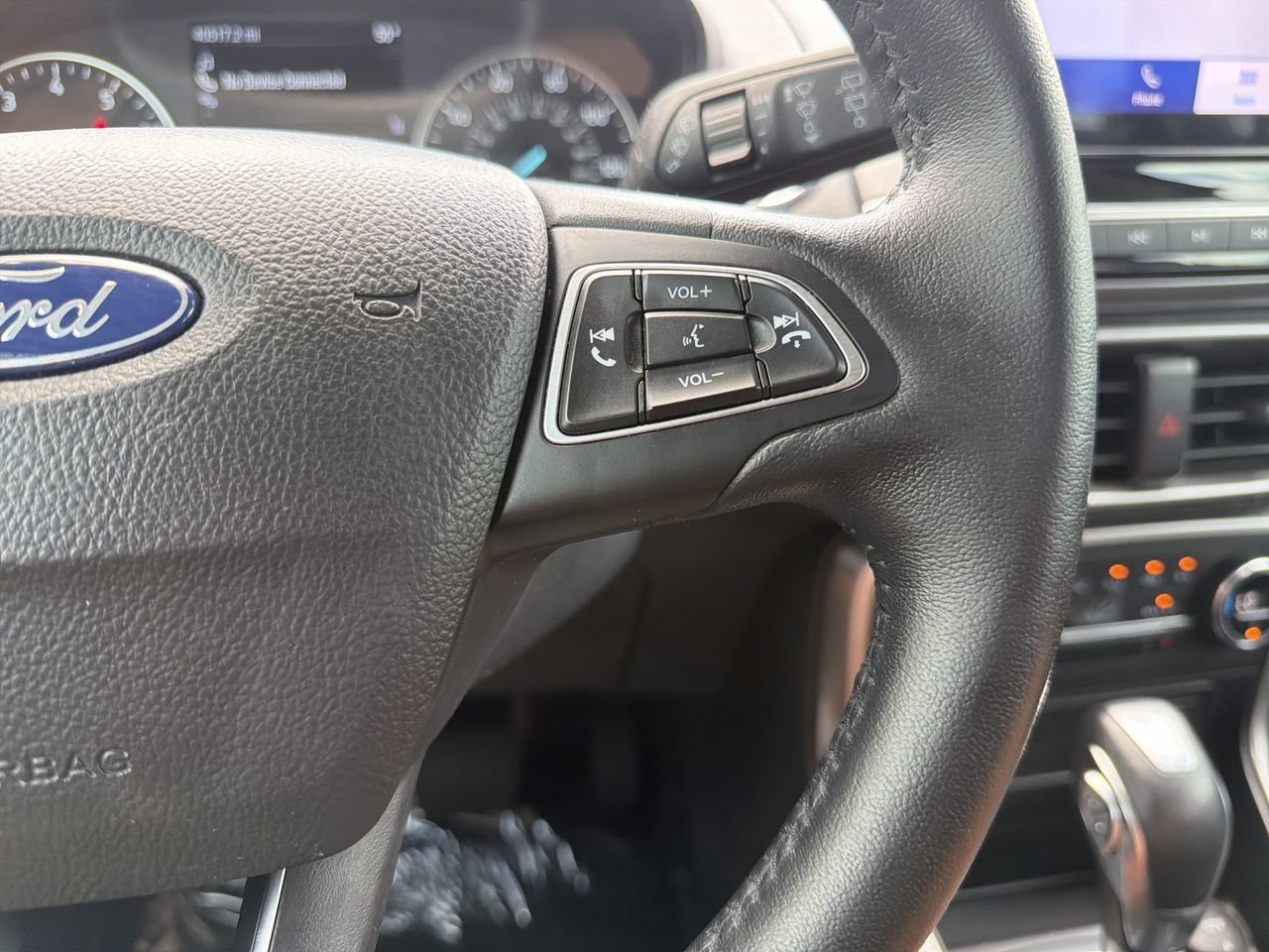 Used 2020 Blue Candy Ford SE image 28