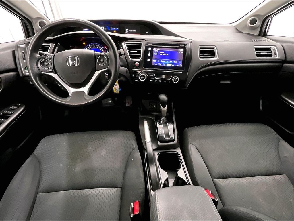 Used 2015 Black Honda SE image 21