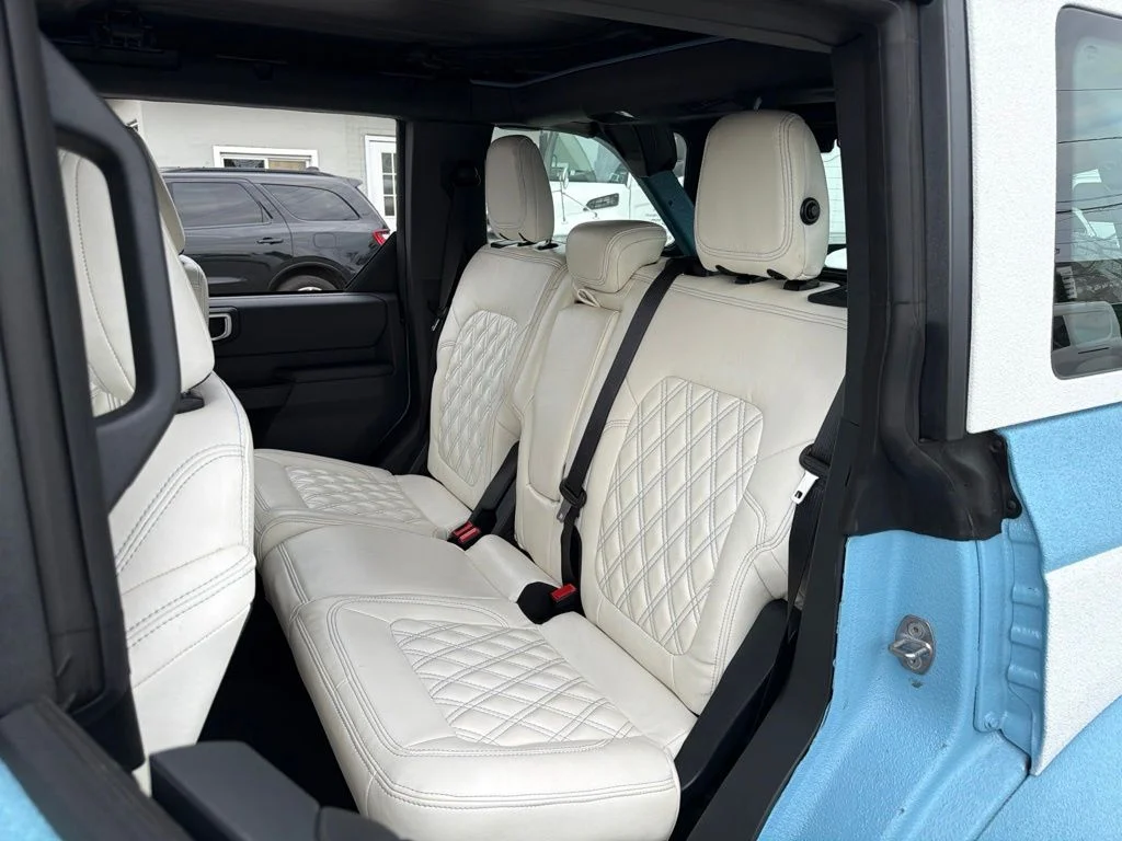 Used 2025 Black Ford Base image 34