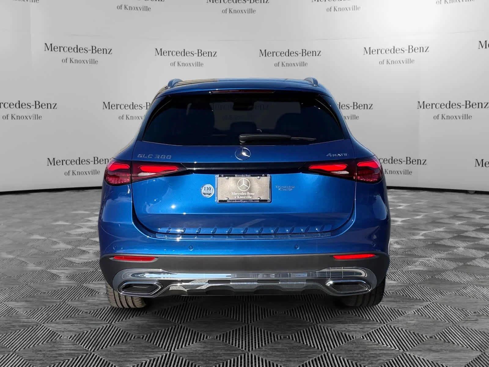 Used 2026 Starling Blue Metallic Mercedes-Benz GLC 300 image 4