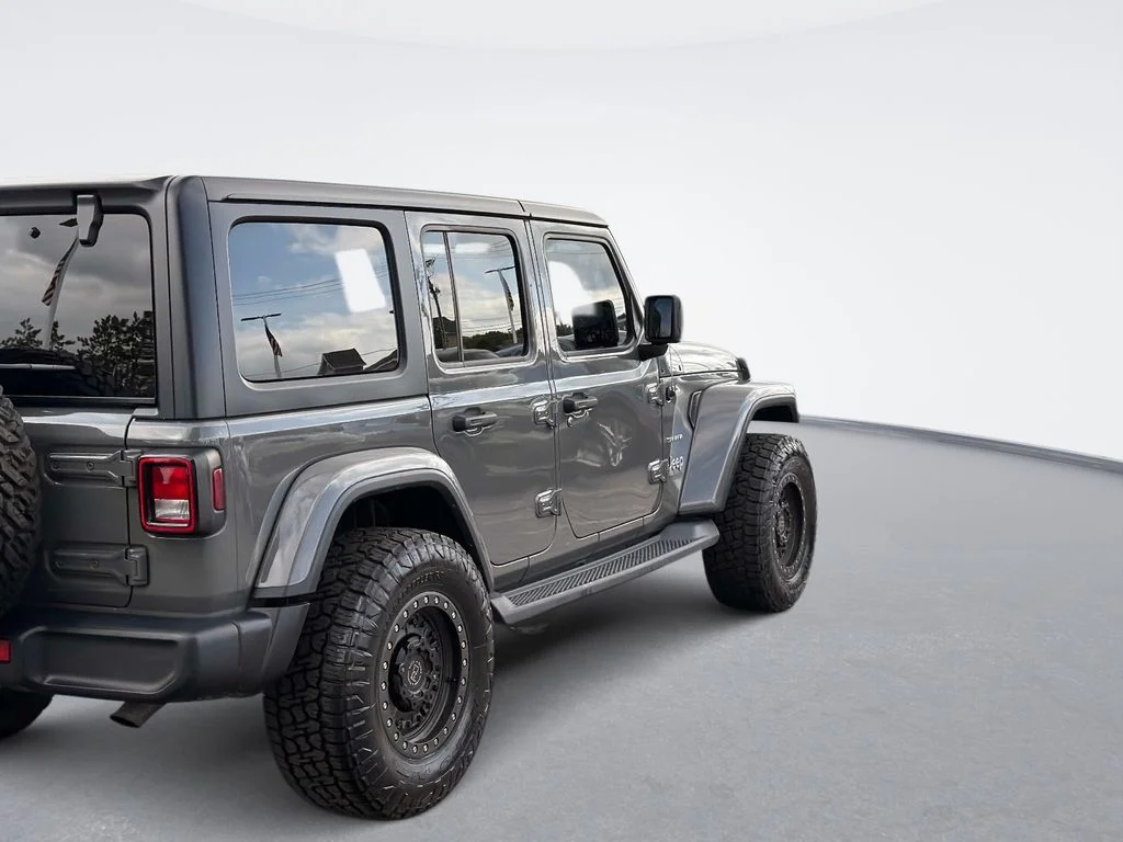 Used 2019 Gray Jeep Unlimited Sahara image 5