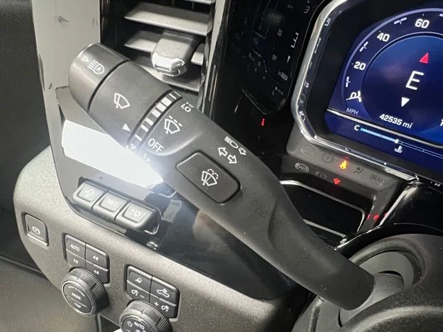 Used 2024 Black Chevrolet High Country image 30