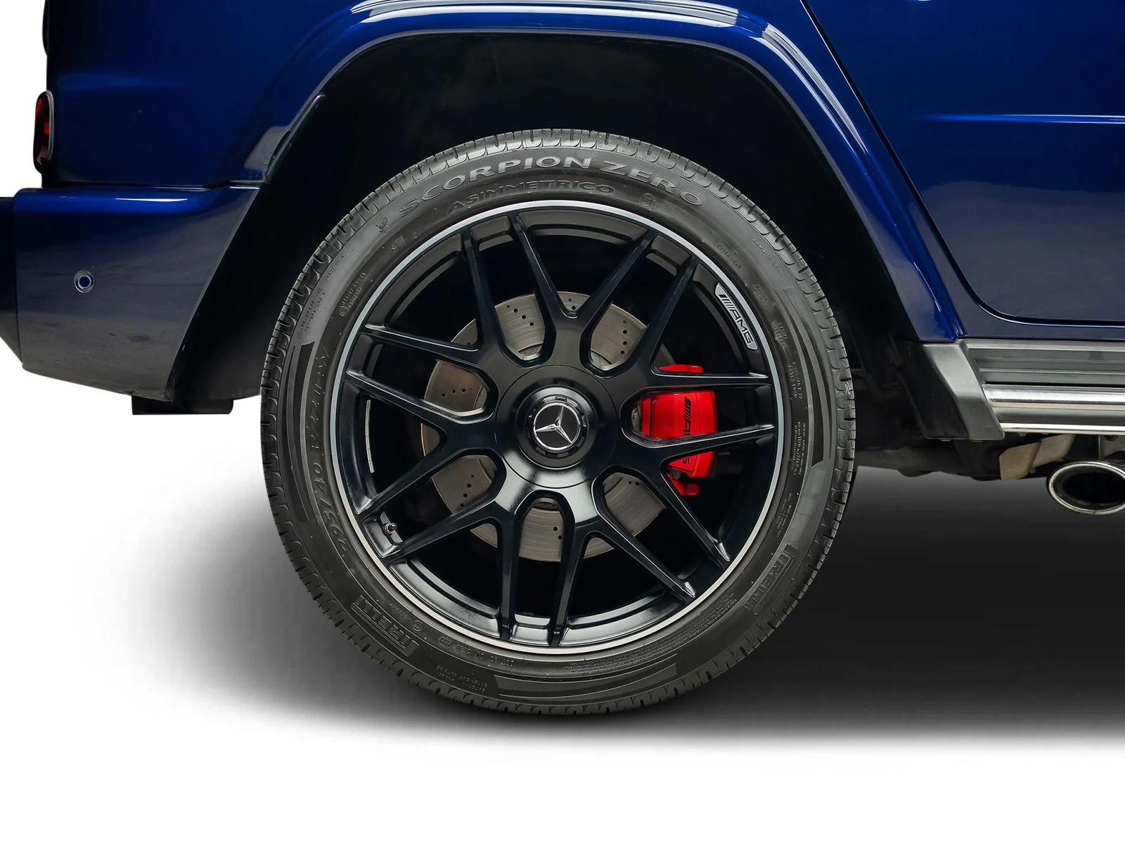 Used 2021 Blue Mercedes-Benz G 63 AMG&reg; image 32