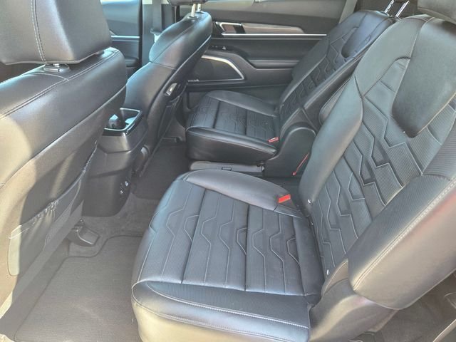 Used 2022 White Kia SX image 11