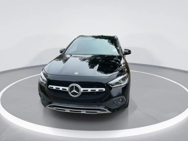 Used 2023  Mercedes-Benz GLA 250 image 3