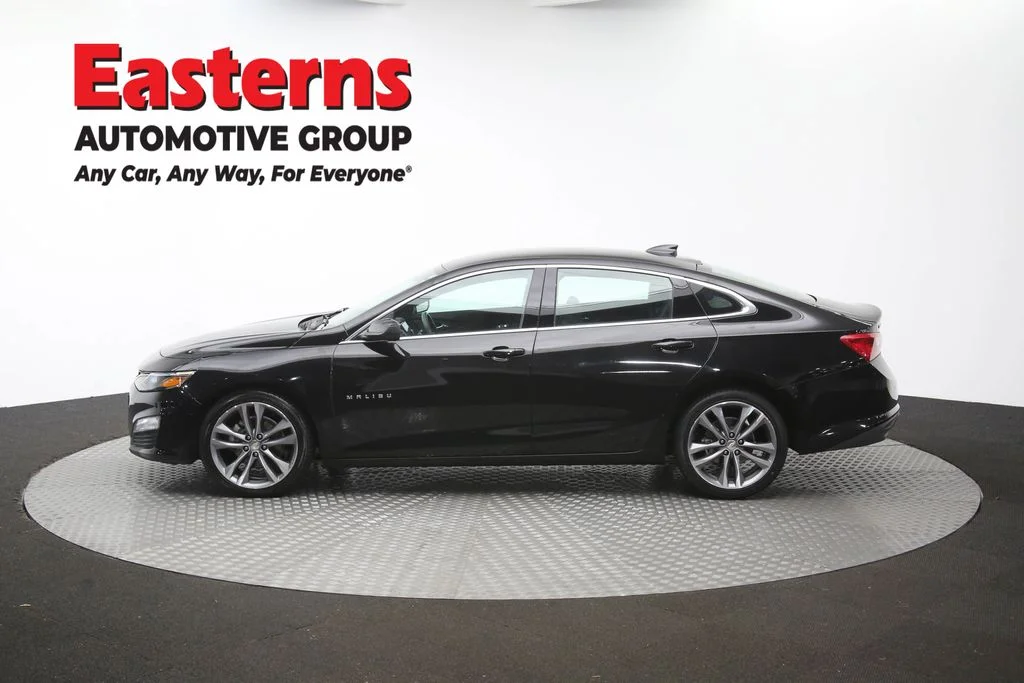 Used 2025 Black Chevrolet LT image 59